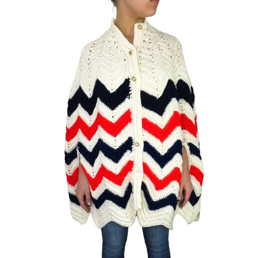 1980s Vintage Sweater Cream Blue Red Chevron Granny Knit Poncho Shall Medium